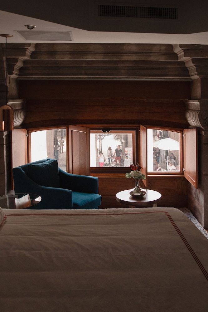 Santa Rita Hotel del Arte Standard Room, 1 King Bed, City View 4