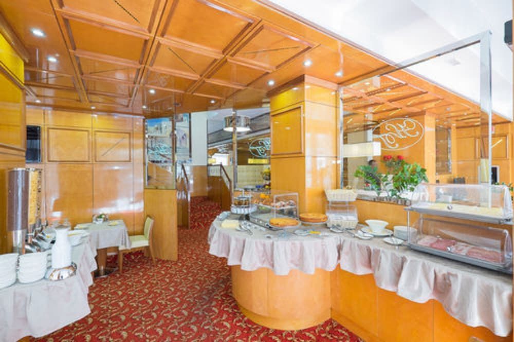 undefined Teco Hotel 4