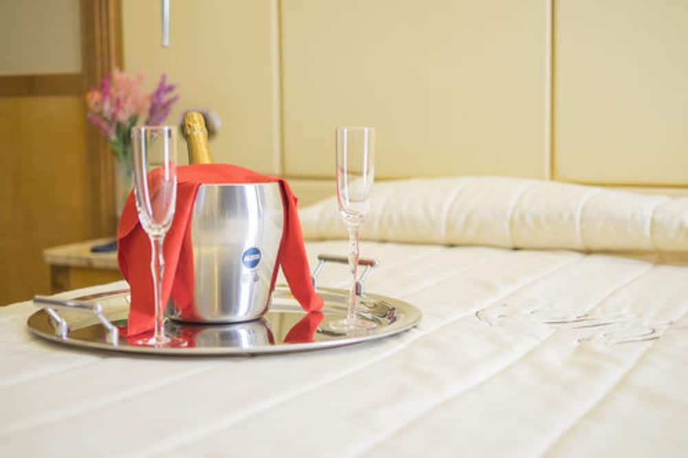undefined Teco Hotel 6