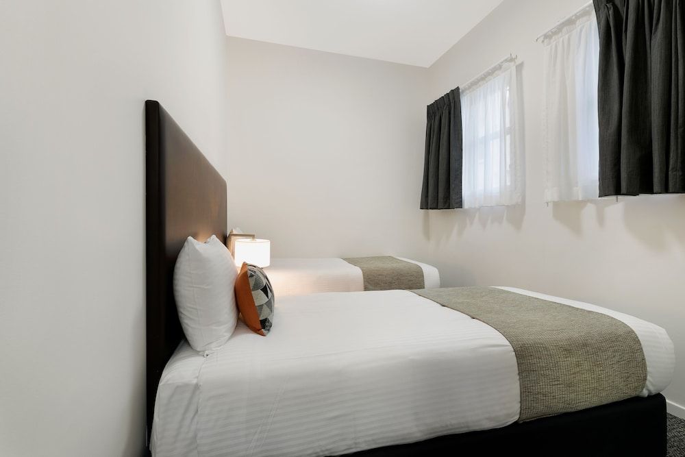 Melbourne CBD Central Apartment Hotel