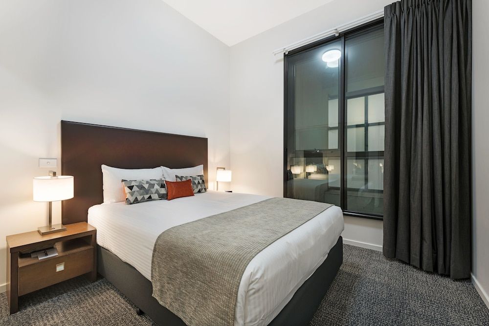 undefined Melbourne CBD Central Apartment Hotel 3