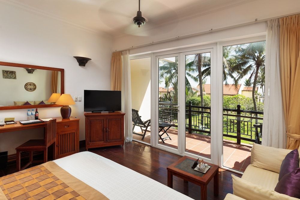 Superior Twin Room, Garden View