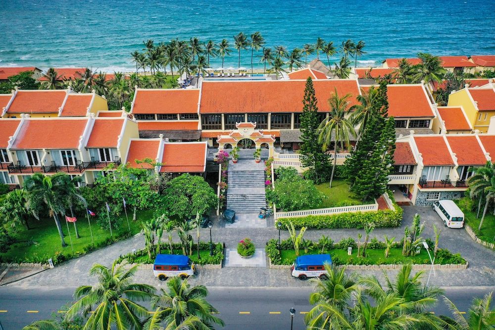 undefined Victoria Hoi An Beach Resort & Spa 6