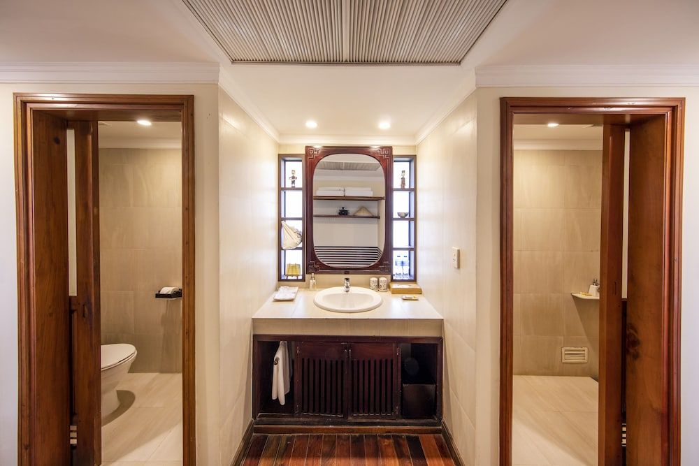 Deluxe Twin Room, Partial Sea View