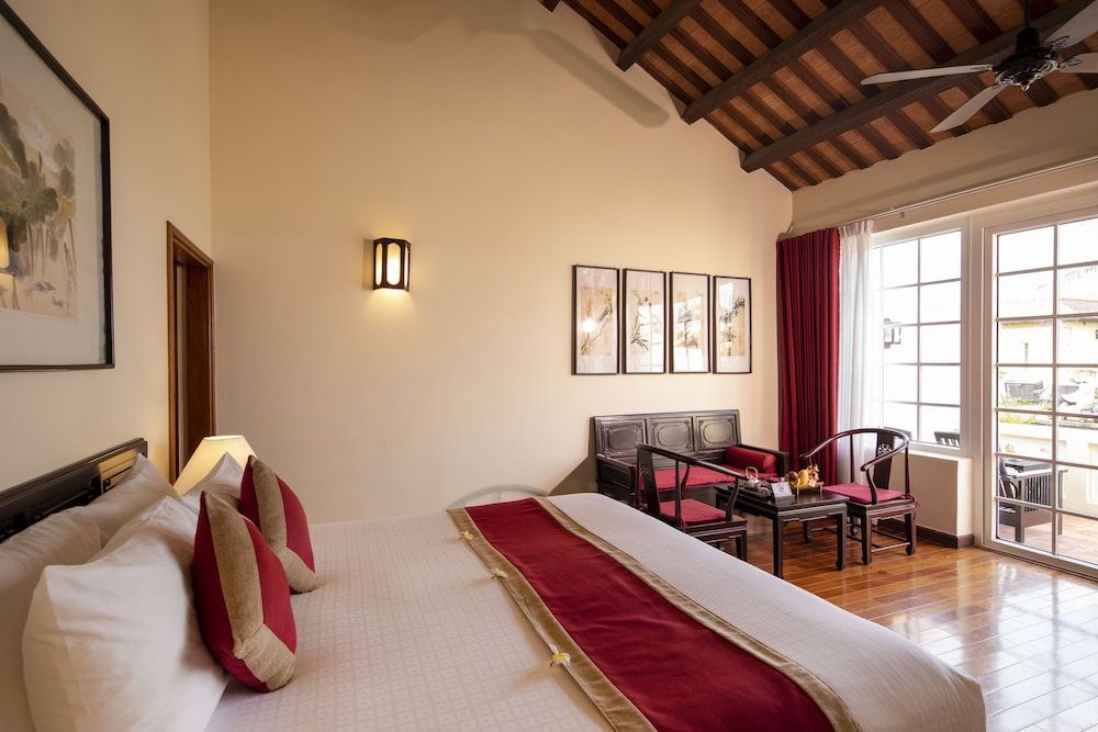Deluxe Double Room, Partial Sea View