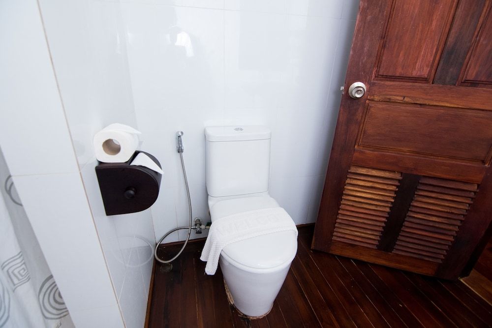 Luang Prabang Legend Hotel Deluxe Double Room 11