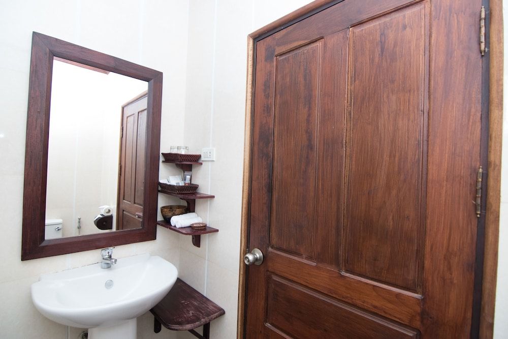 Luang Prabang Legend Hotel Deluxe Double Room 14