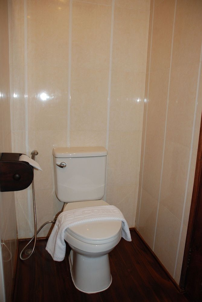 Luang Prabang Legend Hotel Deluxe Double Room 9