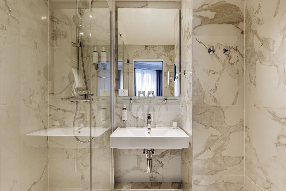 Maison Pigalle Elegance 10