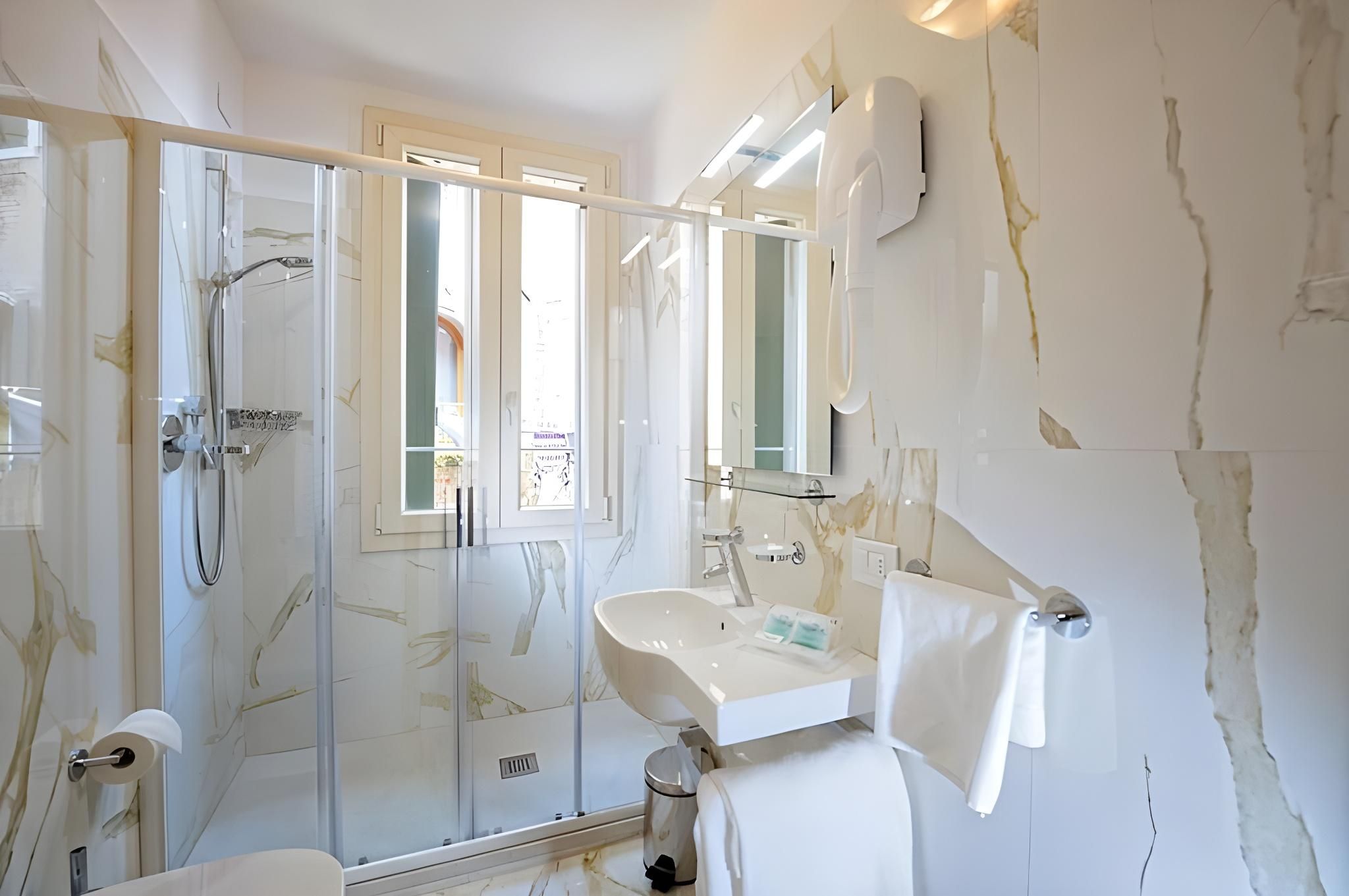 undefined Hotel Al Nuovo Teson 10