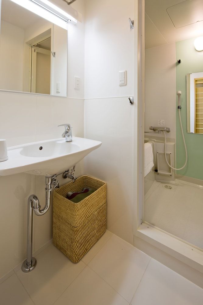 The Edo Sakura Deluxe Japanese Room (Japanese Futon) 2