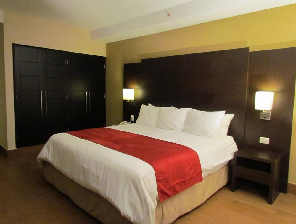 Principe Hotel and Suites Standard Room