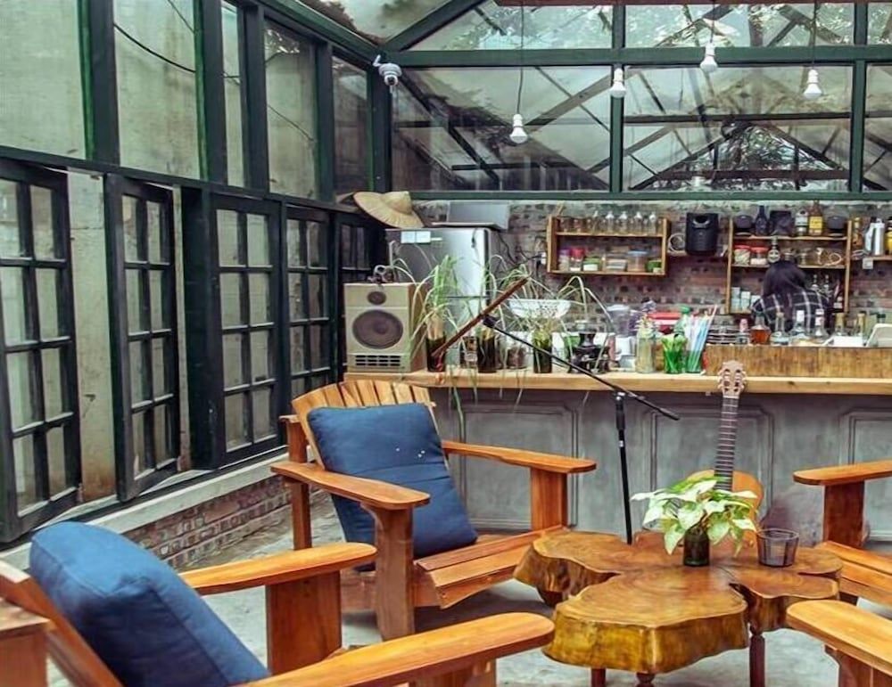 undefined Ping Hanoi Hotel 8