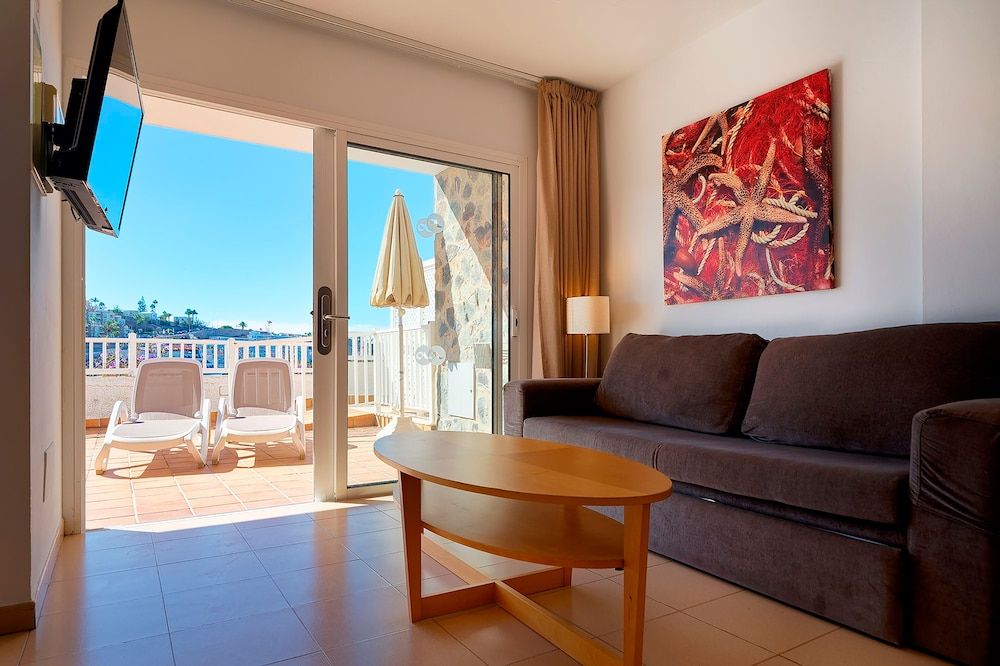 Servatur Altamadores Classic Junior Suite with Terrace 2 Adults 4