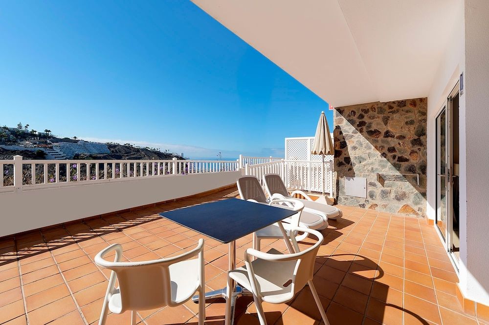 Servatur Altamadores Classic Junior Suite with Terrace 2 Adults 5