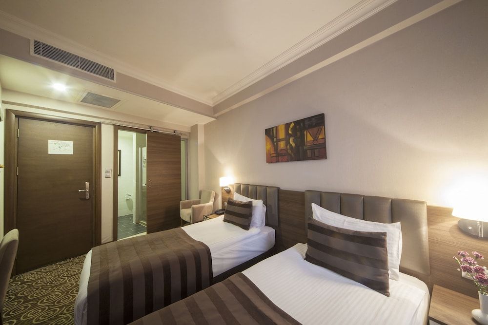 Delta Hotel Istanbul Standard Double or Twin Room, 1 Double or 2 Twin Beds 6