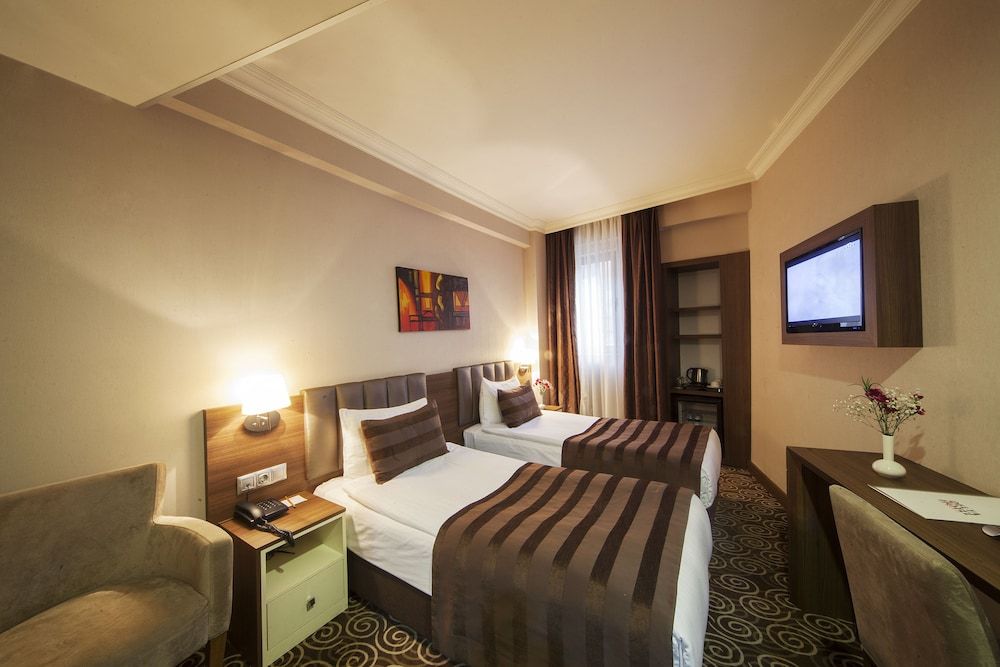 Delta Hotel Istanbul Standard Double or Twin Room, 1 Double or 2 Twin Beds 2