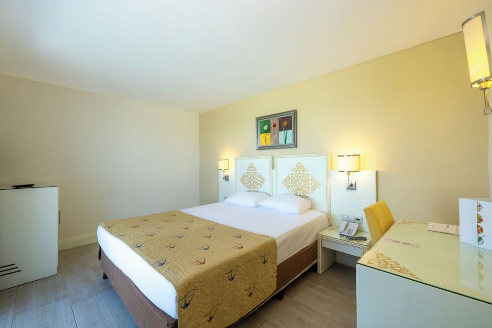 Family Duplex, 2 Bedrooms, Partial Sea View