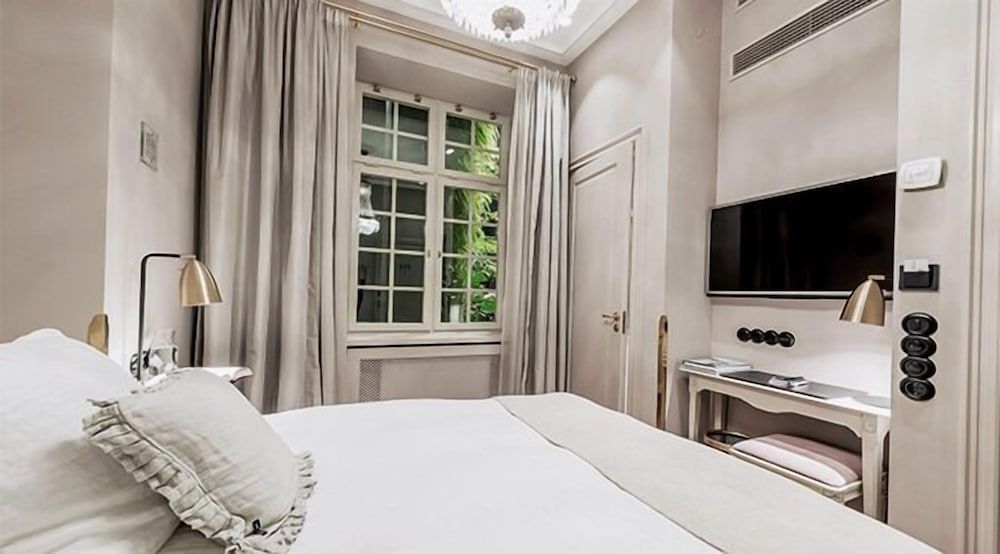 Hotel Kungsträdgården Small Double Room (140 cm bed) 11