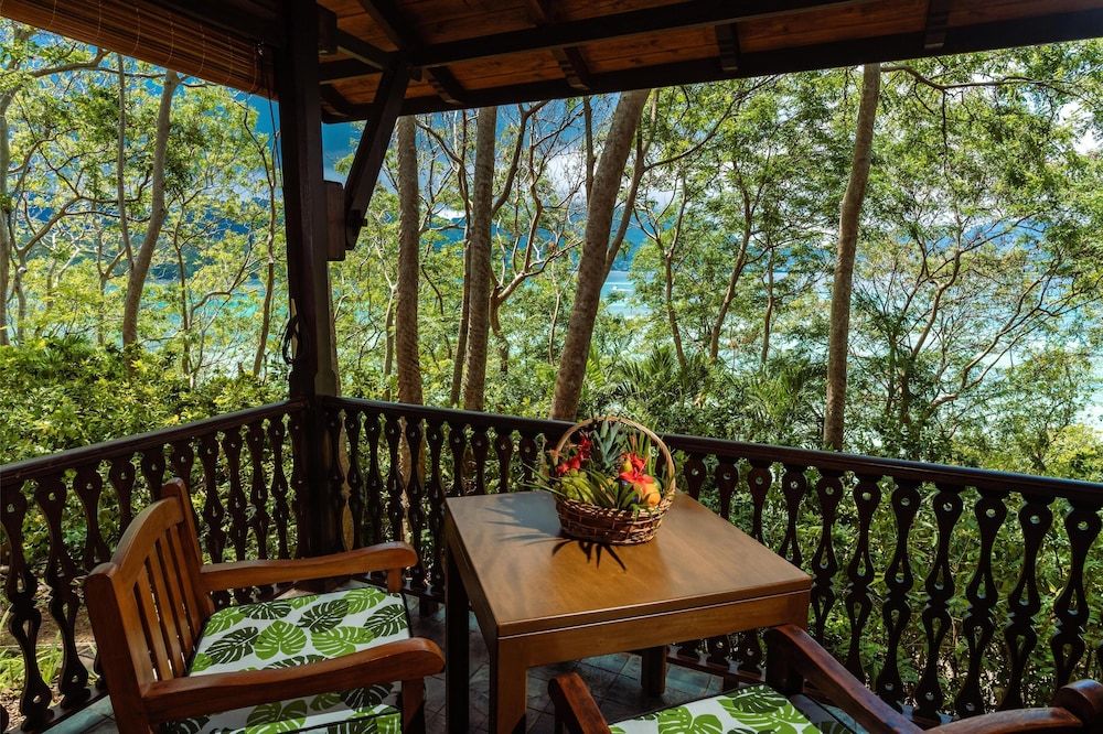 JA Enchanted Island Resort Seychelles Enchanted Hilltop Lodge Room 4