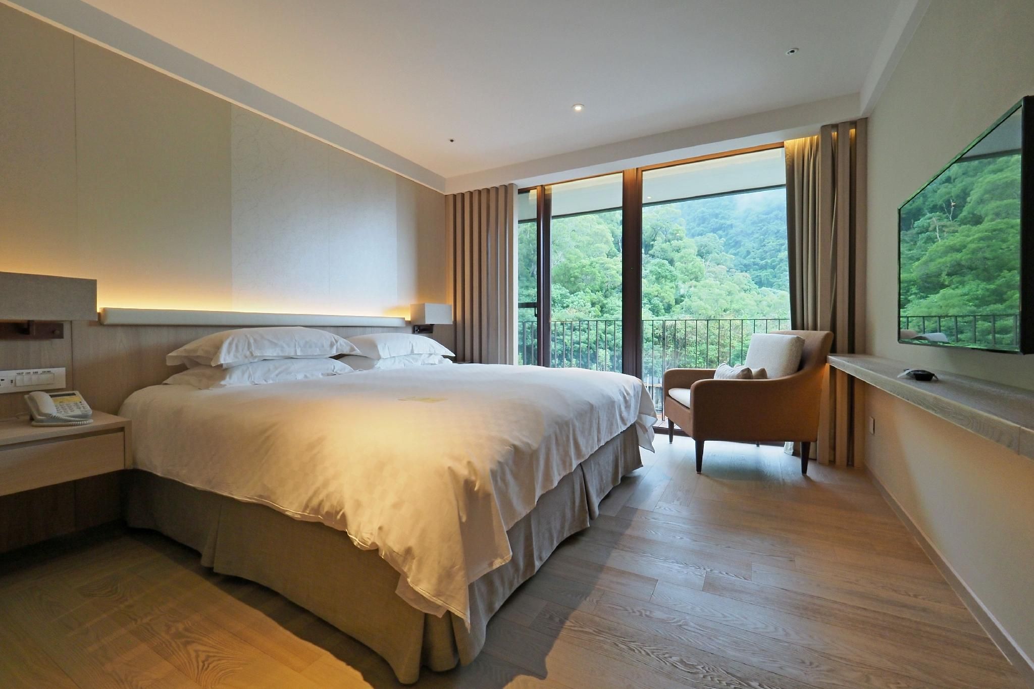 Western Family Suite - 3 People