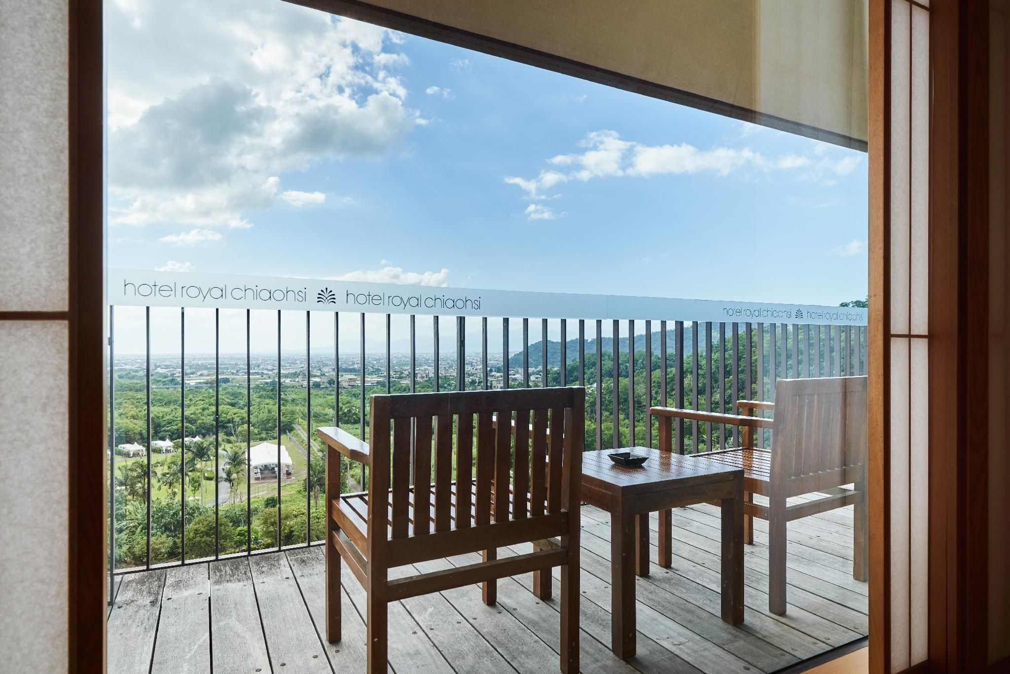 Japanese City View Suite - 4 People