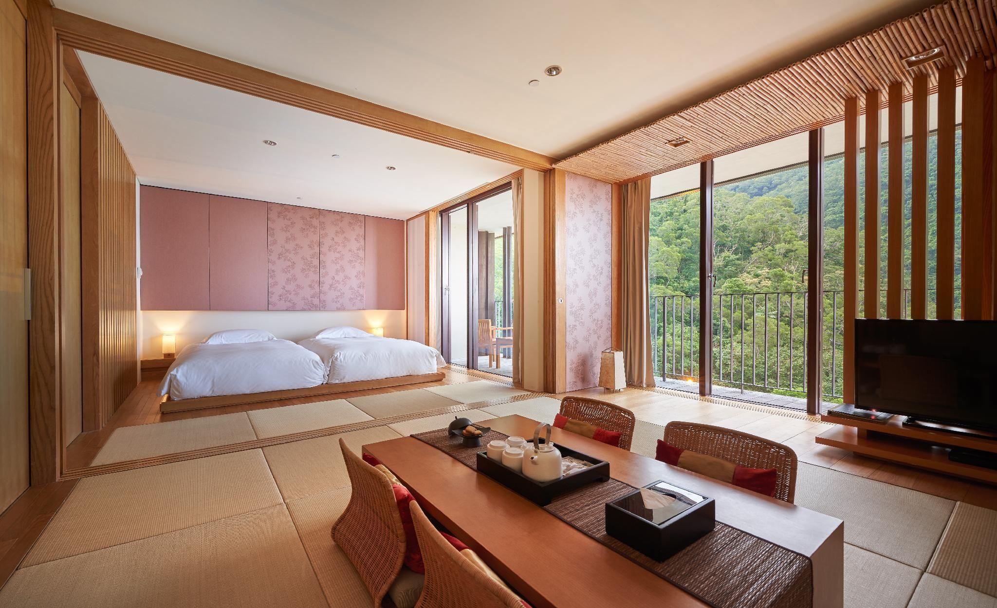Japanese Western Style Suite Room