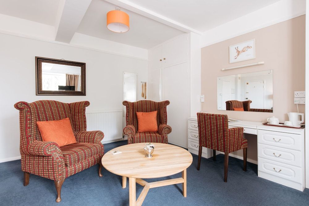 Northfield Hotel Deluxe Double Room, Garden View 5