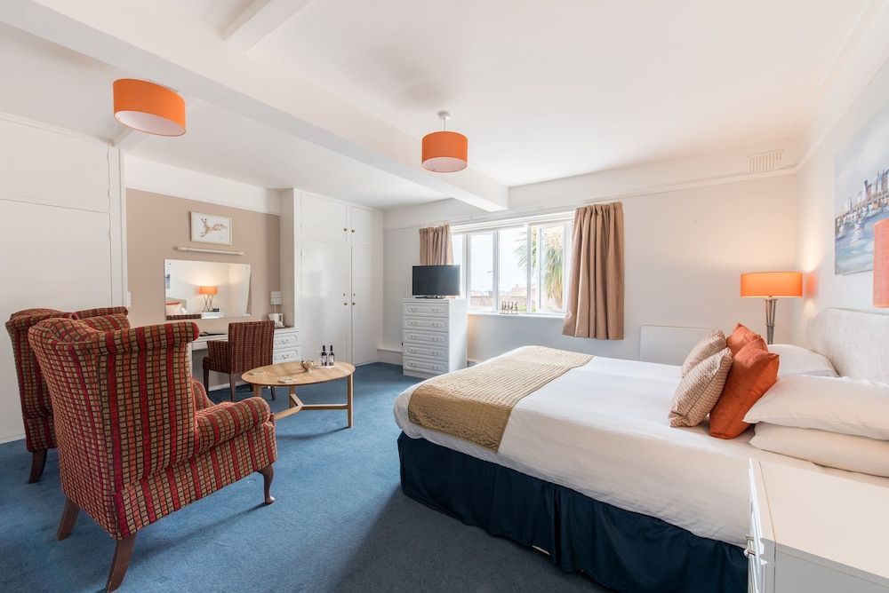 Northfield Hotel Deluxe Double Room, Garden View 3