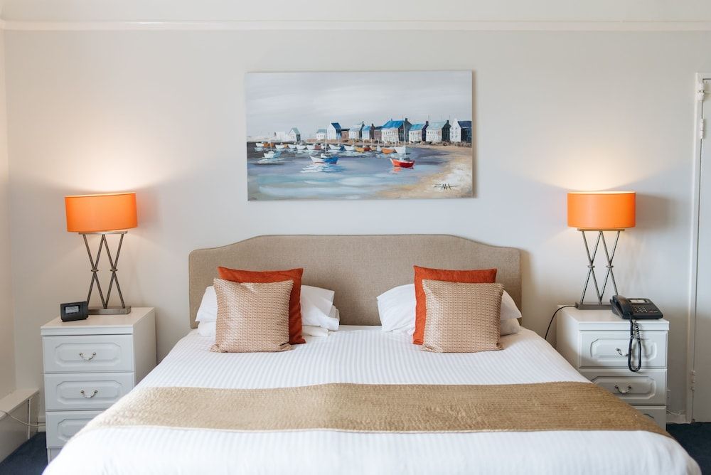 Northfield Hotel Deluxe Double Room, Garden View 2