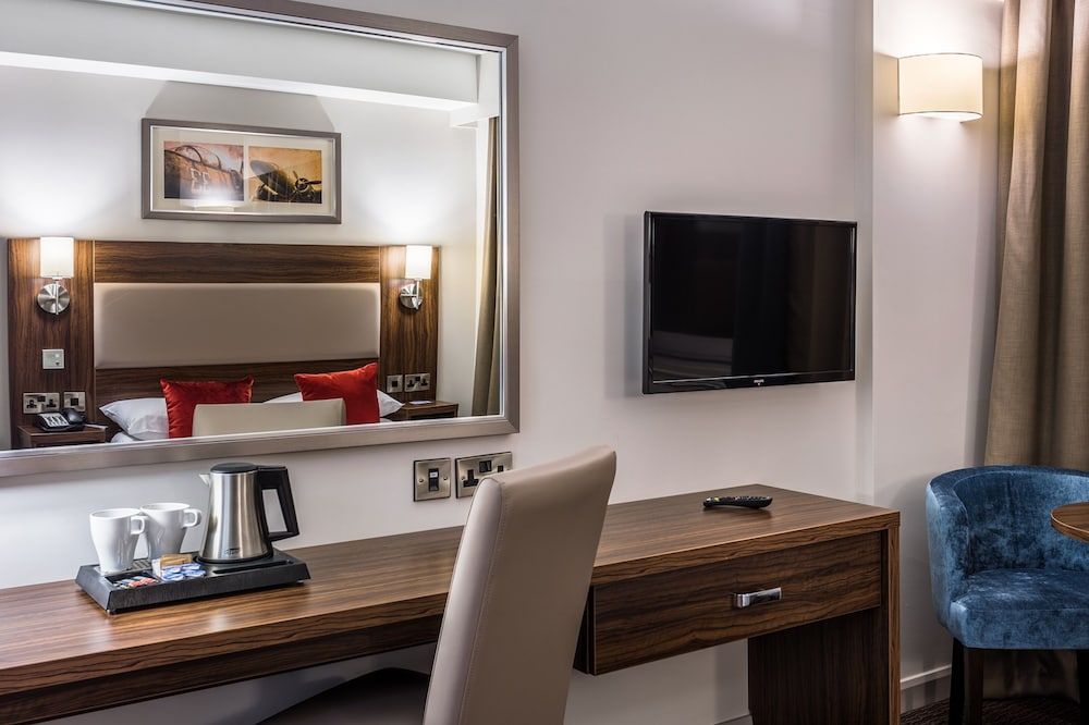undefined Heston Hyde Hotel