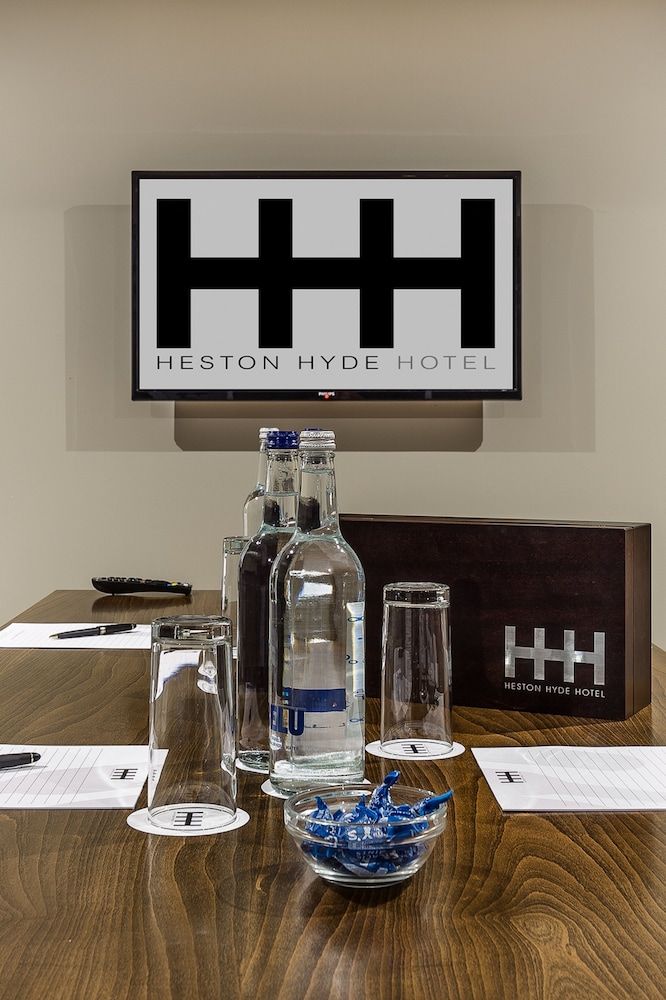 undefined Heston Hyde Hotel 8