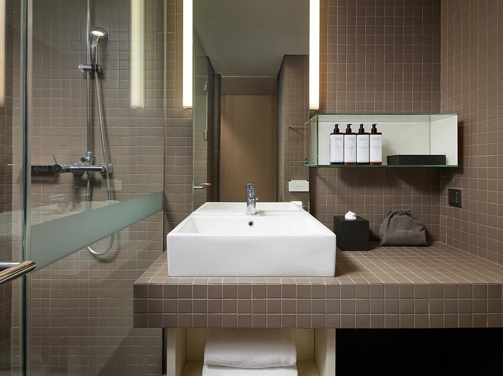 The Shilla Duty Free - Family Twin