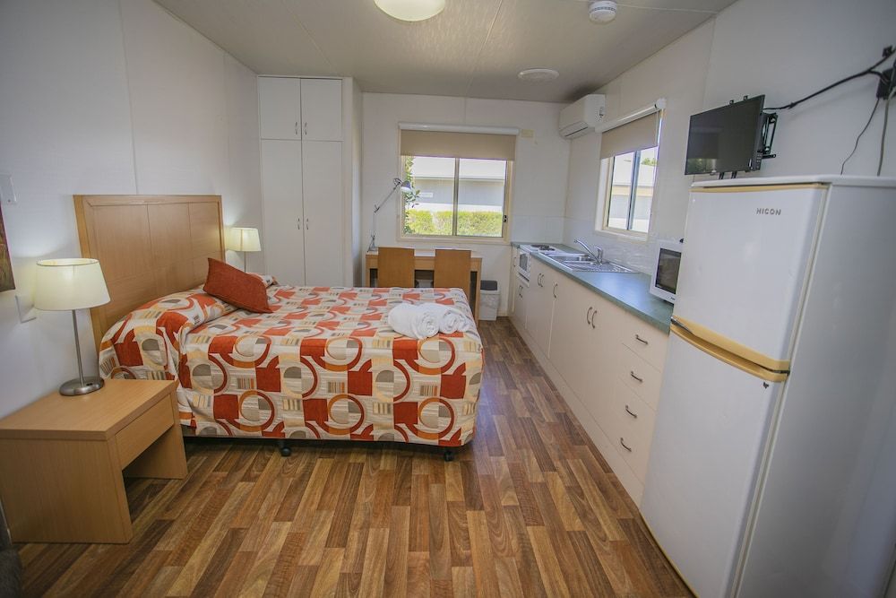 Chinchilla Motor Inn Standard Villa with Kitchenette