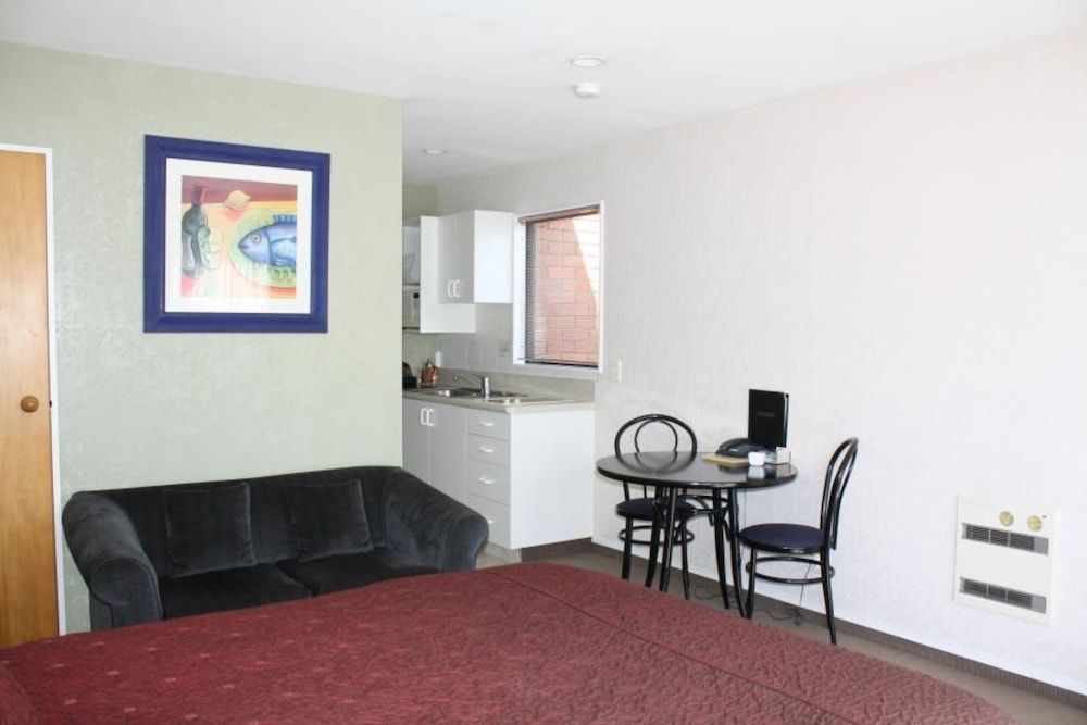 193 Aorangi Manor Motel Standard Studio 7
