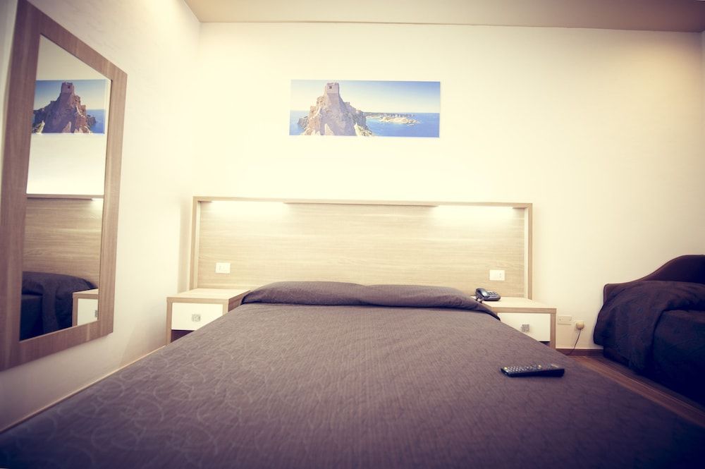 DoubleOrTwin Room