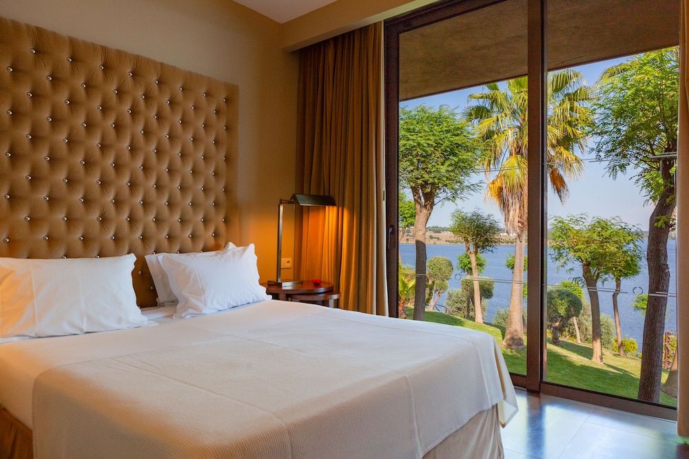 Montargil Monte Novo Villa, 3 Bedrooms, Lake View 2