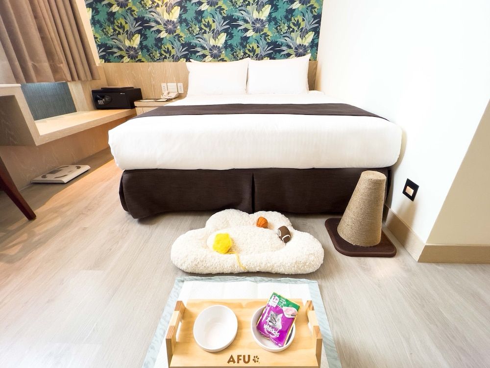 Deluxe Pet Room