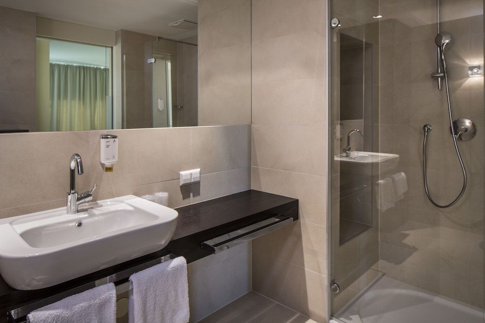 Falkensteiner Residences Senia Deluxe Apartment, 2 Bedrooms, Balcony, Partial Sea View 5