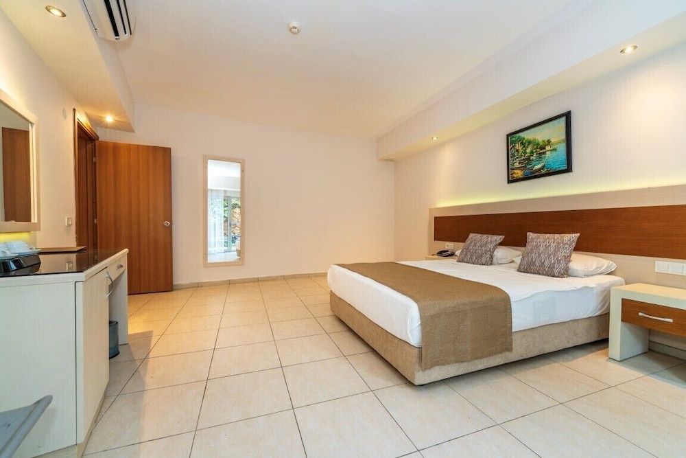 undefined Montebello Resort & Spa – All Inclusive 2