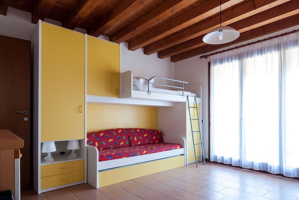 Bungalow (4 People)