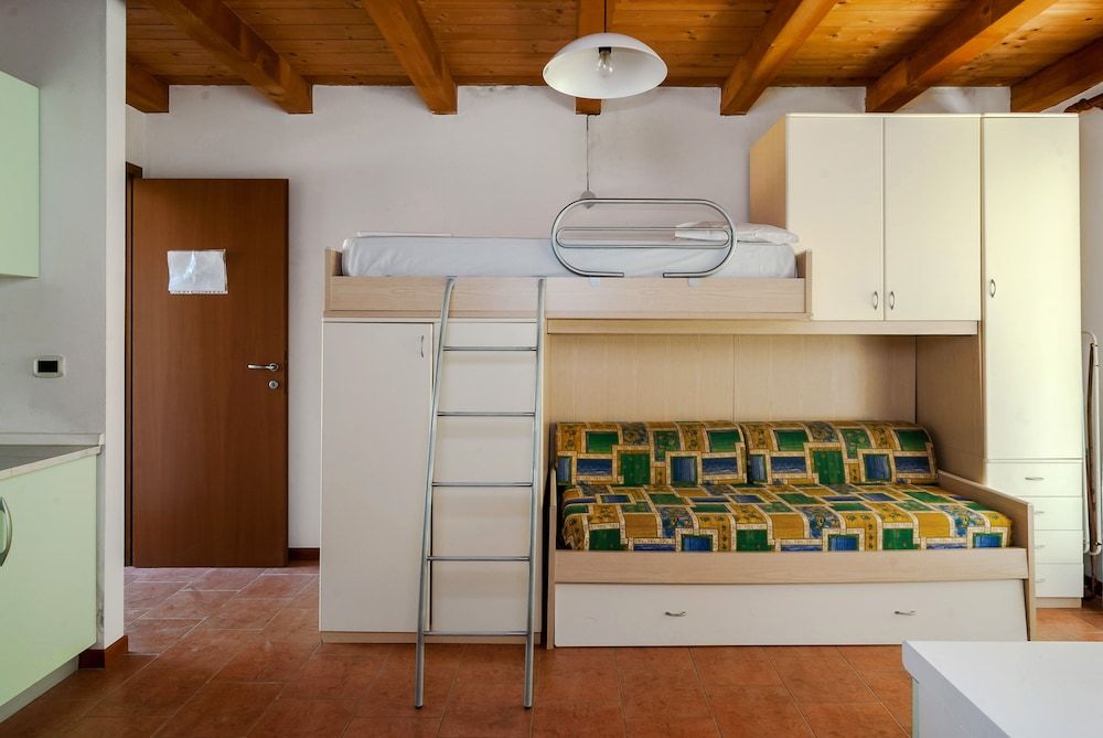 Bungalow (3 People)