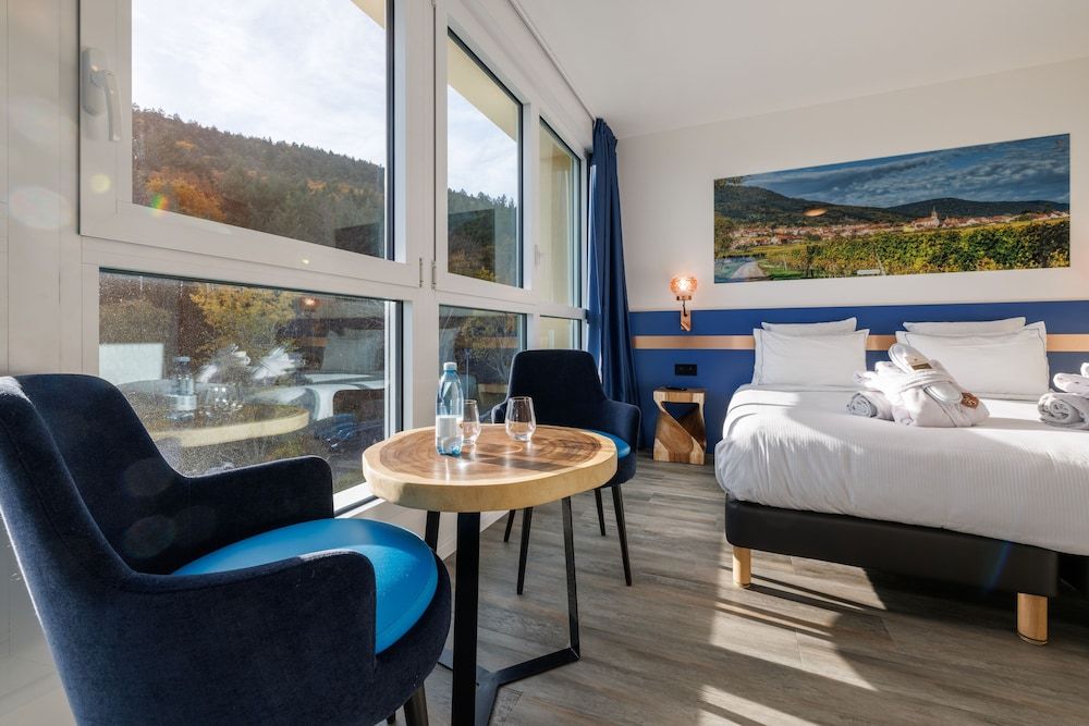Double Room (prestige)