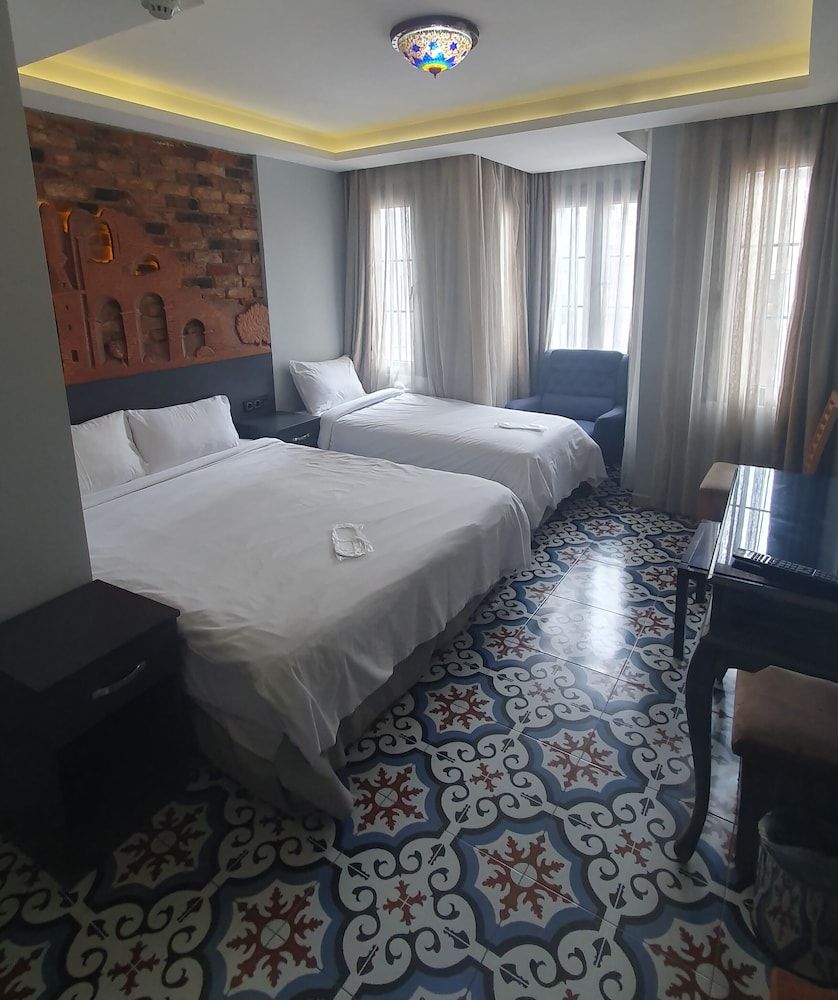 undefined A Plus Residence 8