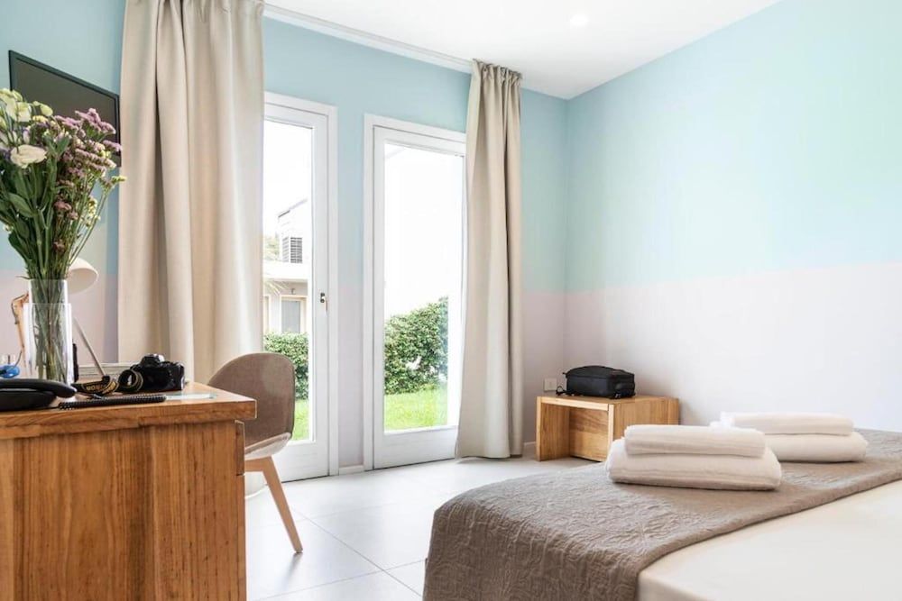 Plana Resort & SPA Standard Double Room 4