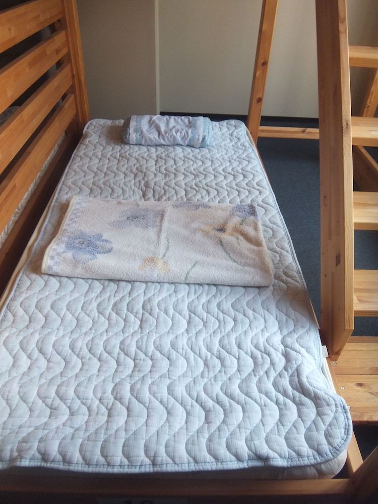 Shared Dormitory, Mixed Dorm (1 Bunk Bed, with morning coffee and t)