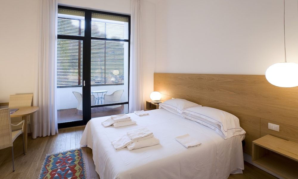 undefined Hotel Emilia 7