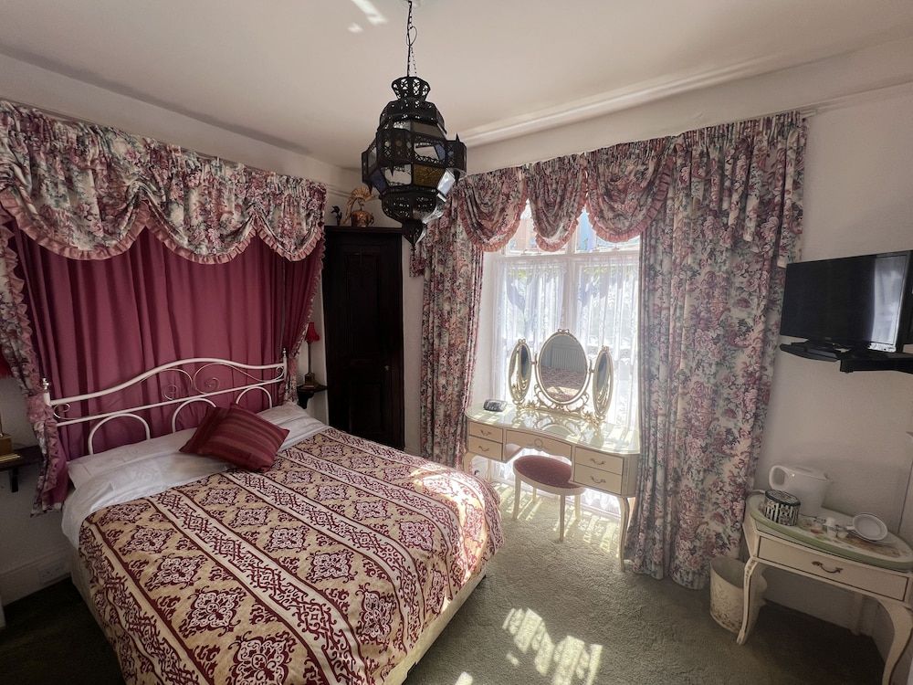 Double Room, Accessible, Ensuite (Ground Floor)
