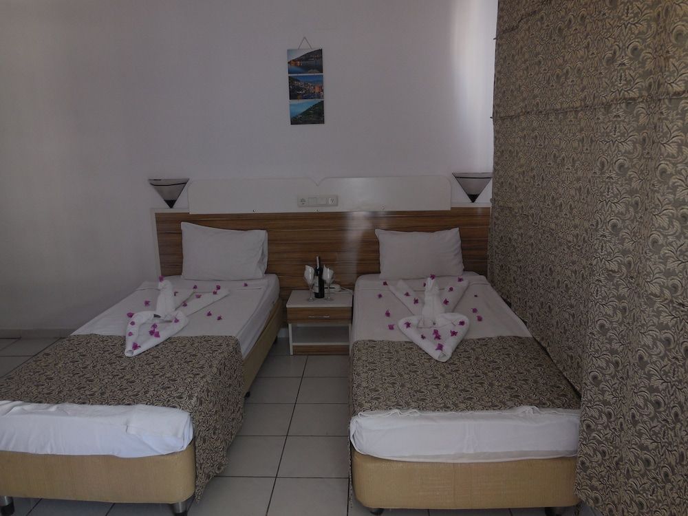 Economy Double or Twin Room