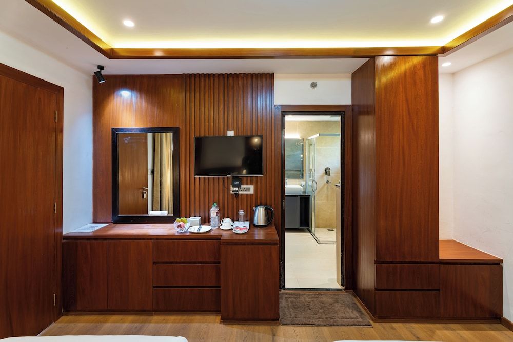 Hotel Seven Limited Deluxe Room 6